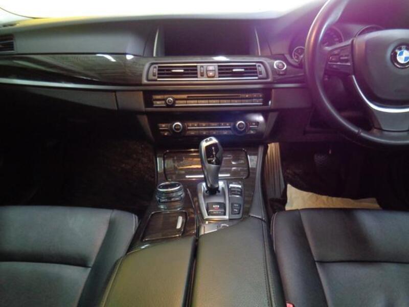 5 SERIES