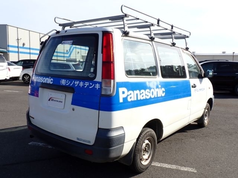 TOWN ACE VAN