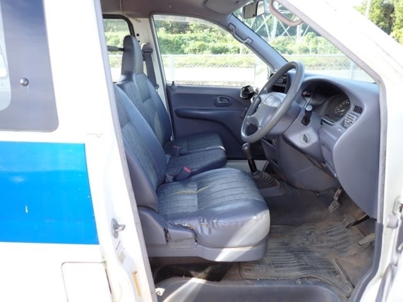 TOWN ACE VAN