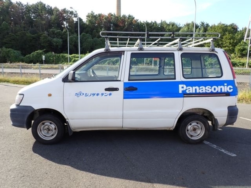 TOWN ACE VAN
