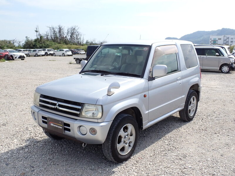 MITSUBISHI PAJERO MINI