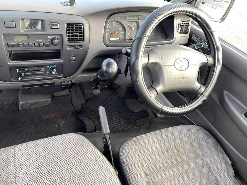 TOWNACE TRUCK