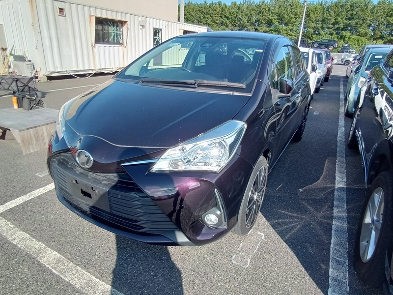 TOYOTA VITZ