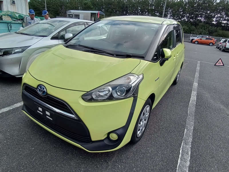 TOYOTA SIENTA