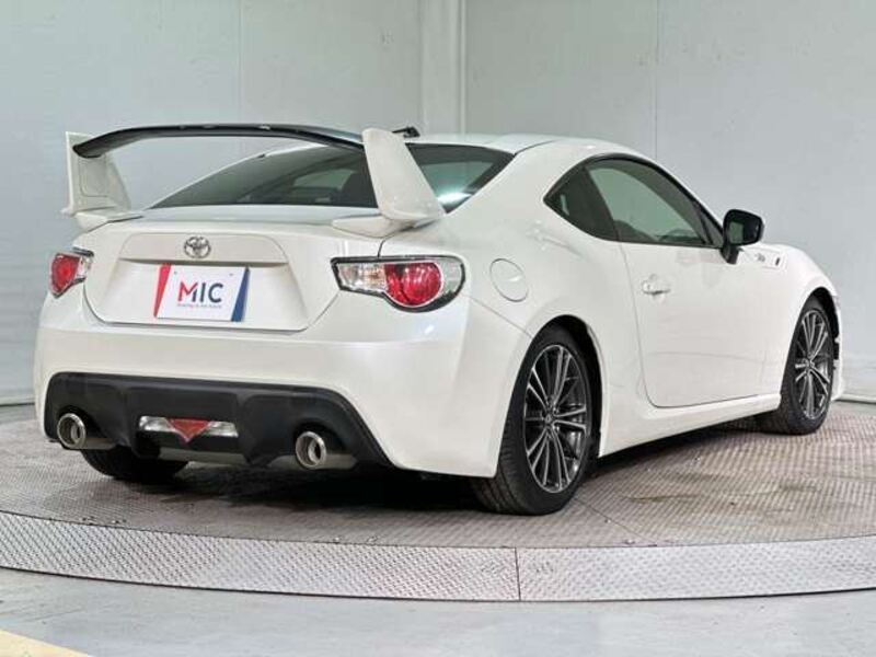 86