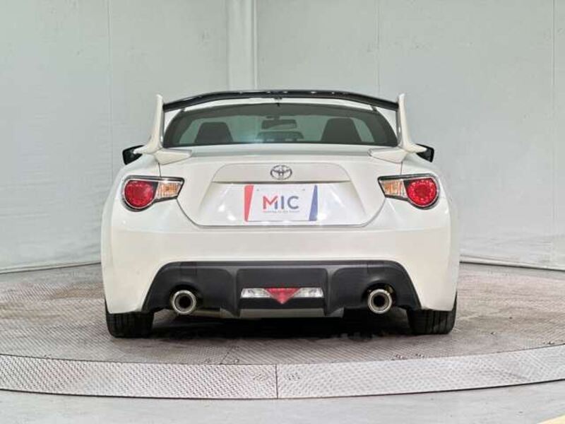 86