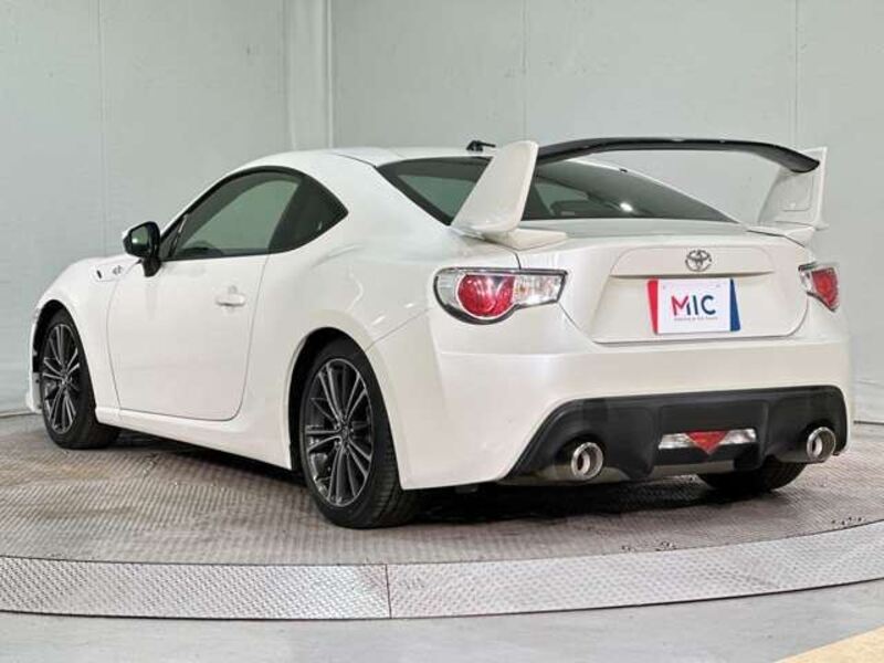 86