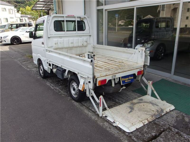 CARRY TRUCK