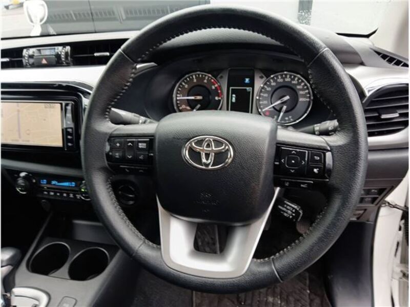 HILUX
