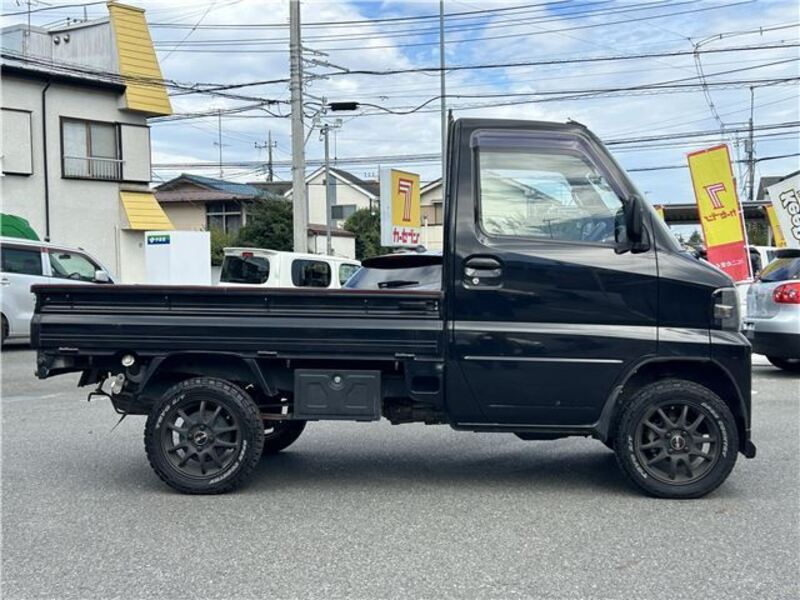 MINICAB TRUCK