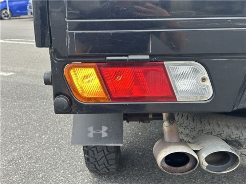 MINICAB TRUCK