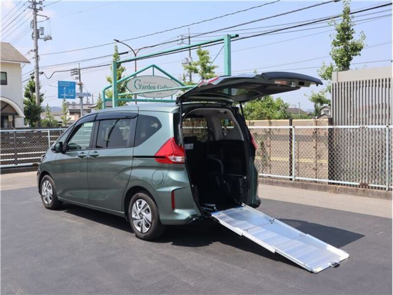 HONDA FREED+
