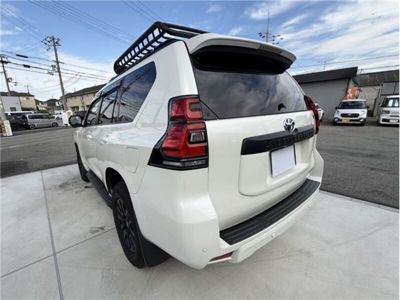 LAND CRUISER PRADO