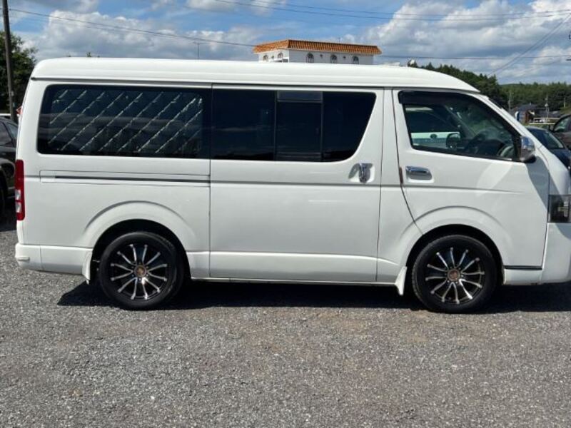 HIACE