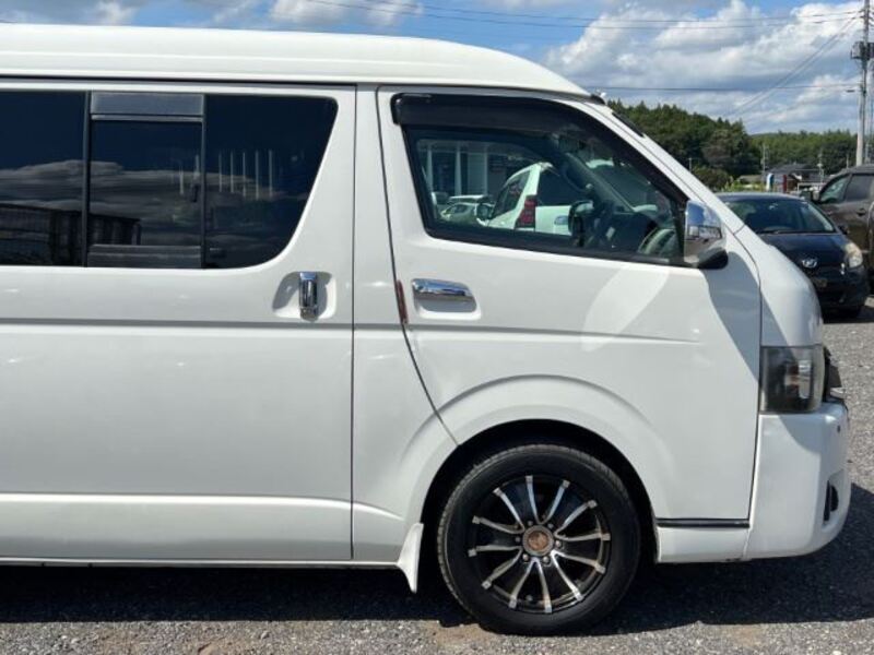 HIACE