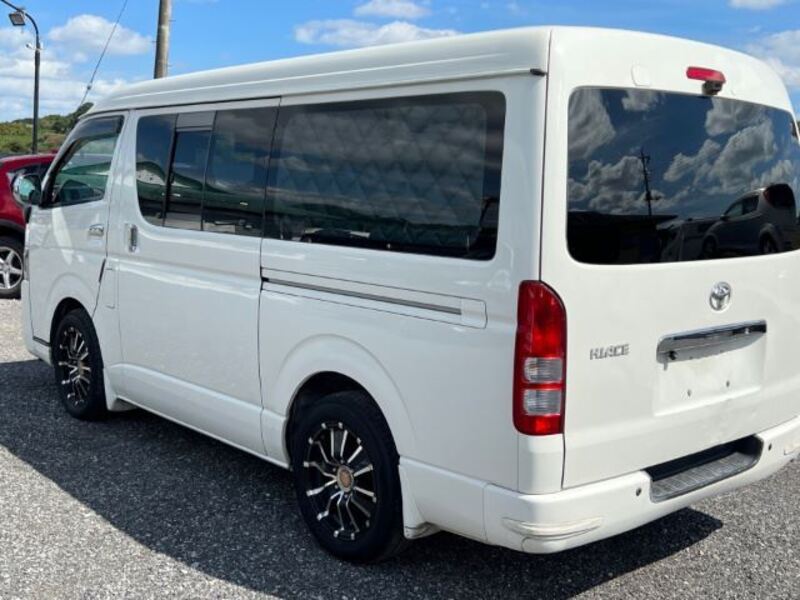 HIACE