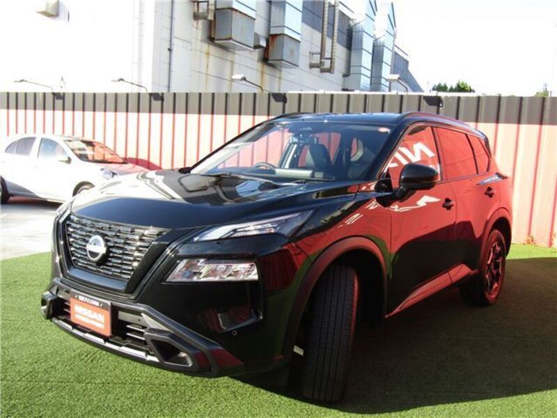 X-TRAIL