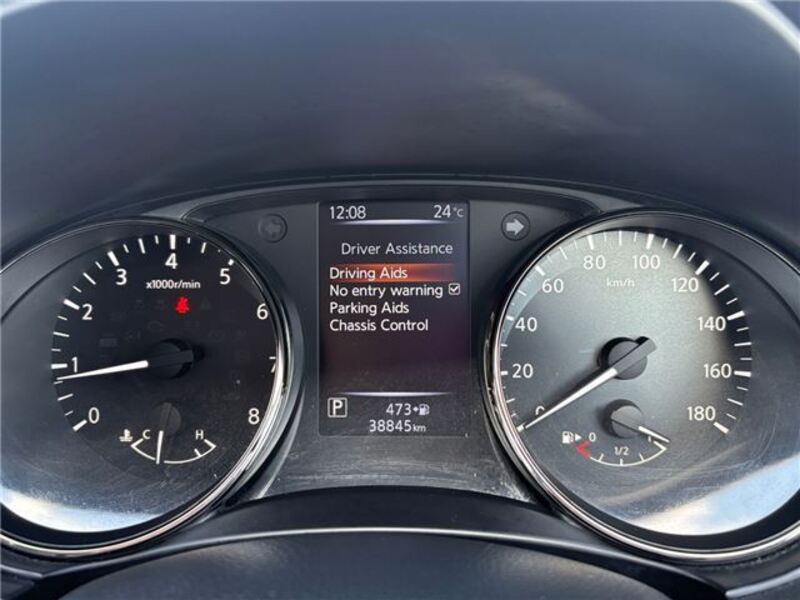 X-TRAIL
