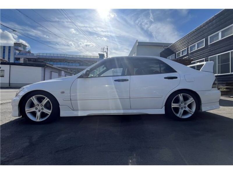 ALTEZZA