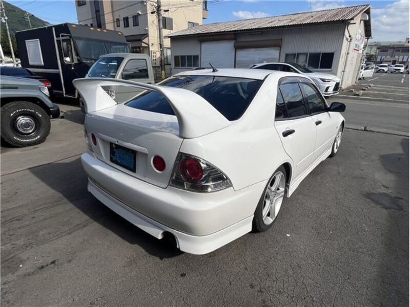 ALTEZZA