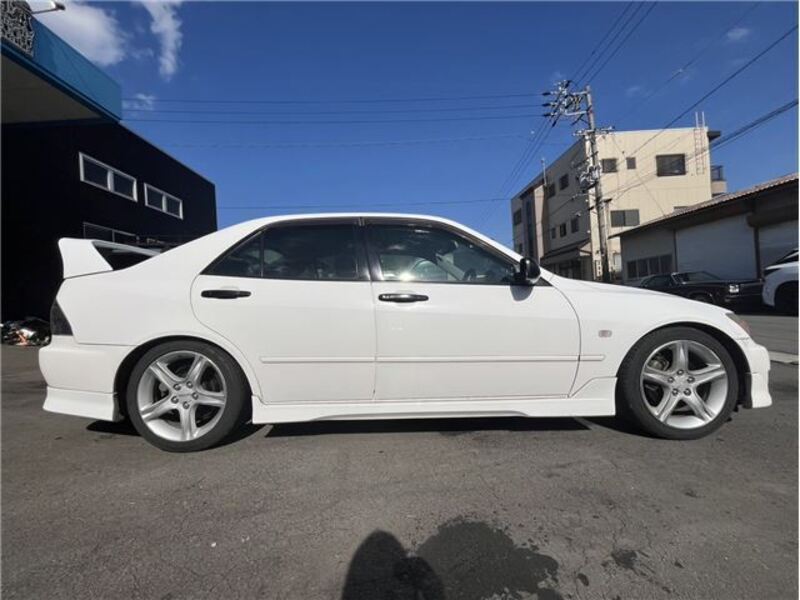 ALTEZZA