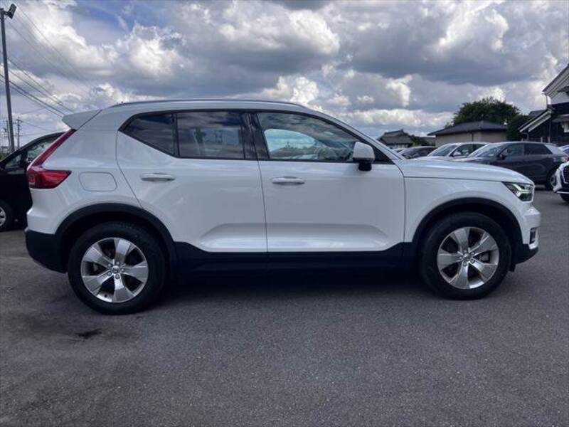 XC40