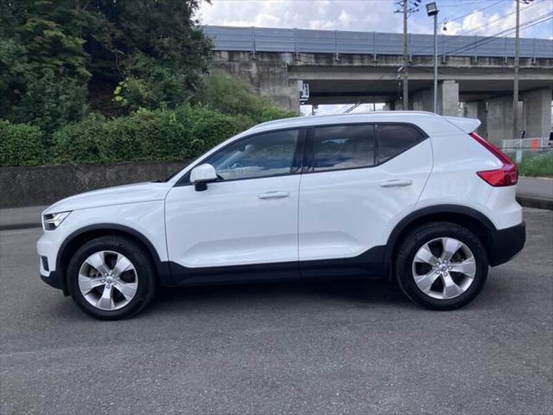 XC40