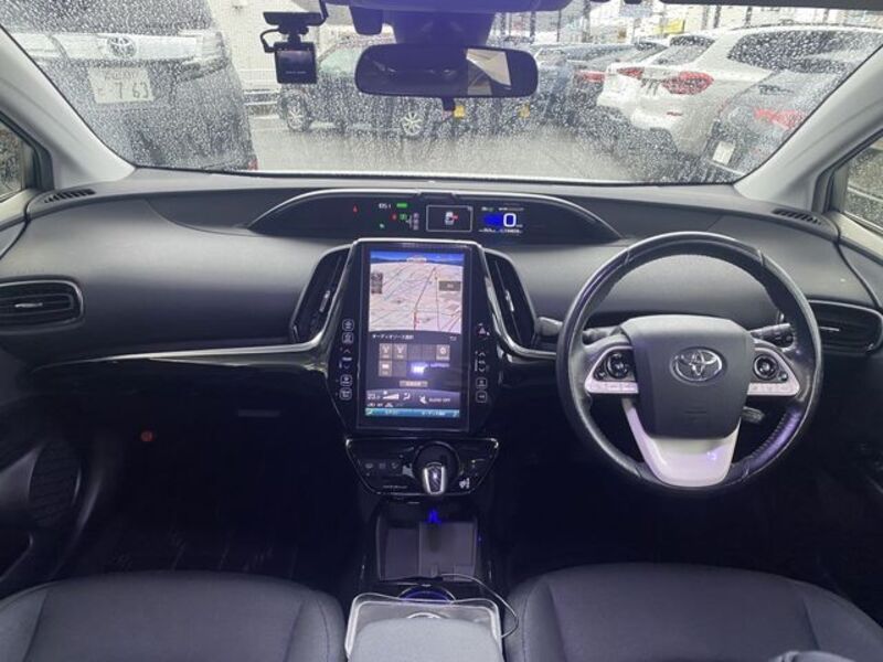 PRIUS PHV