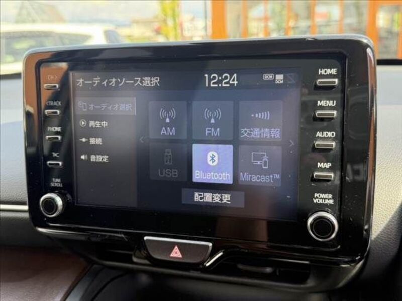 YARIS CROSS