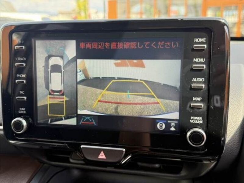 YARIS CROSS