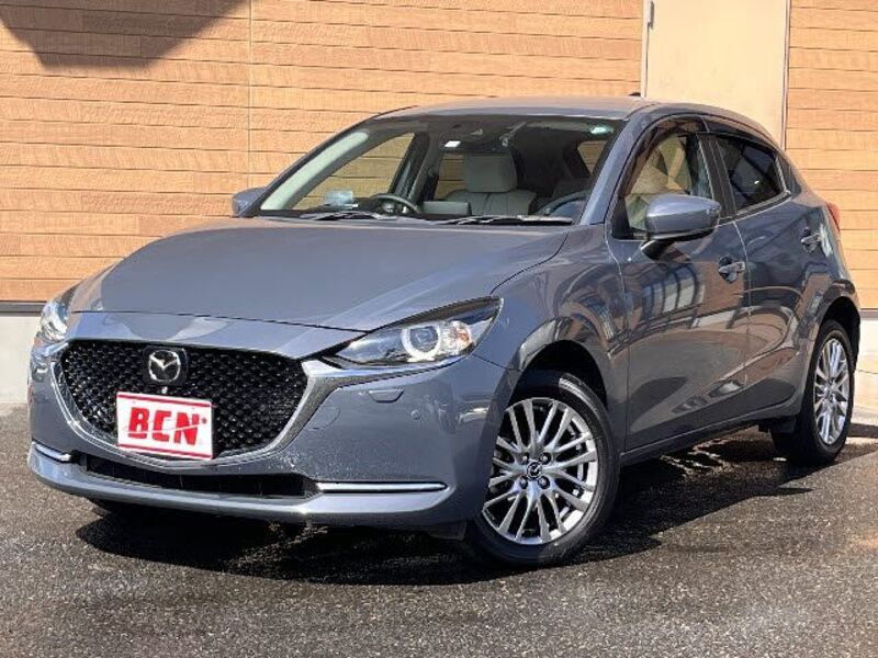 MAZDA2-0