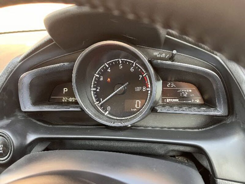 MAZDA2