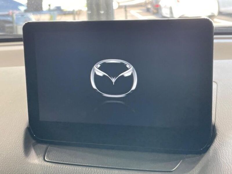 MAZDA2