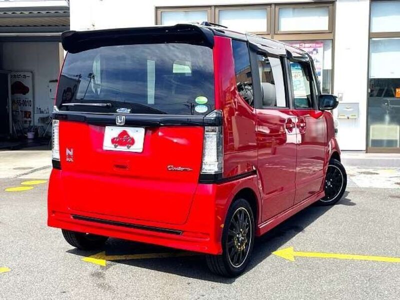 N BOX CUSTOM