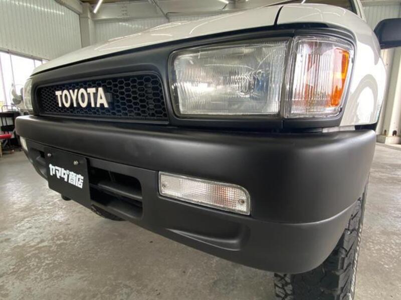 HILUX SURF