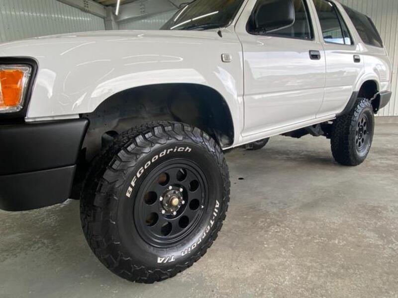 HILUX SURF