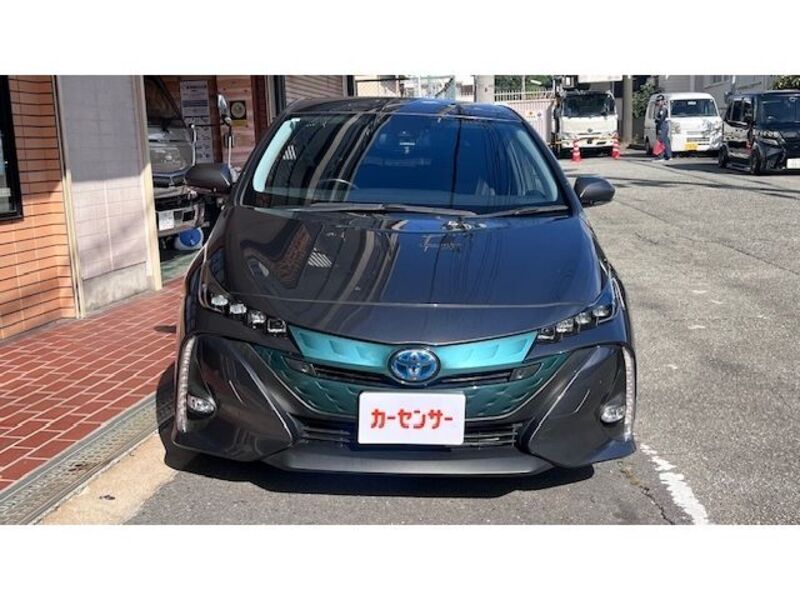 PRIUS PHV
