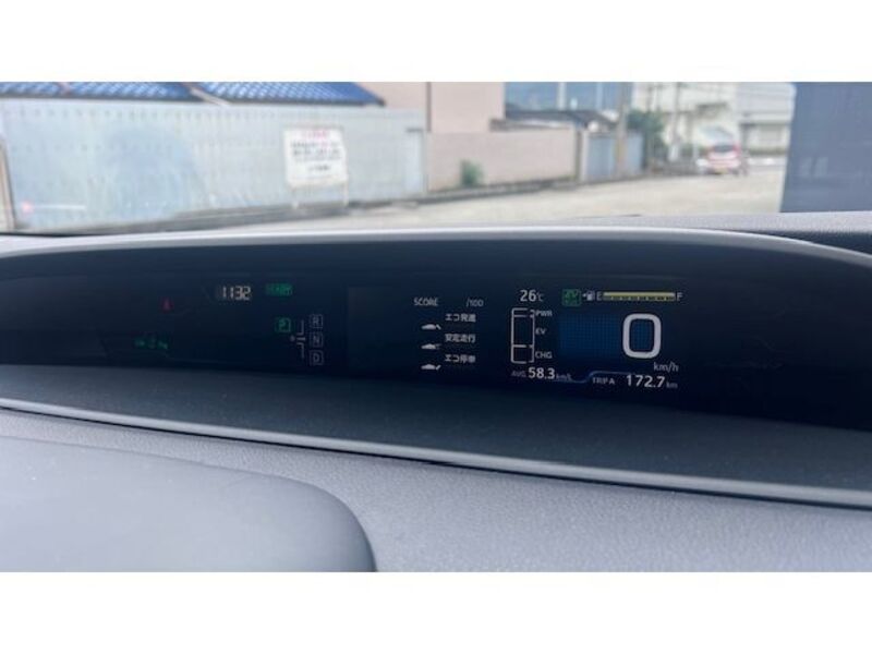 PRIUS PHV