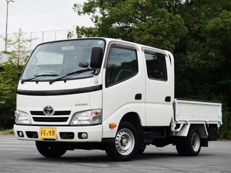 TOYOTA DYNA