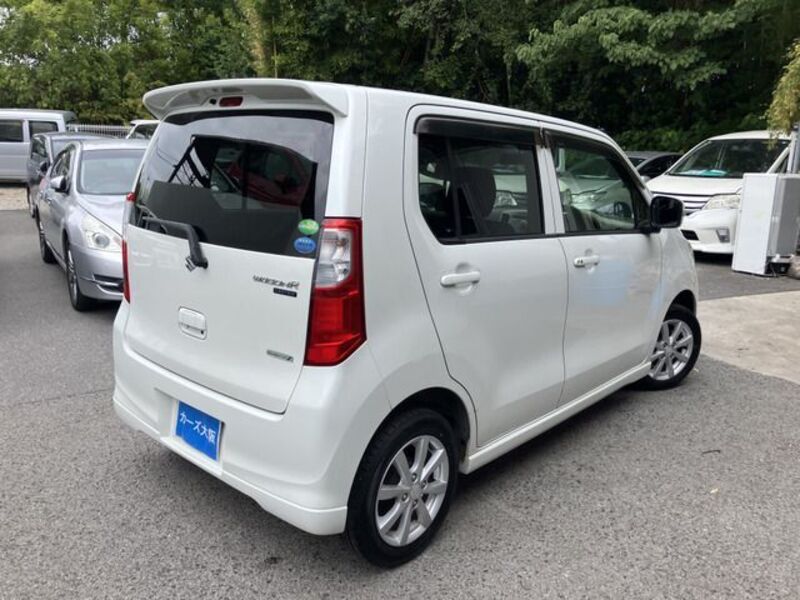 WAGON R