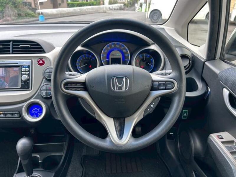 FIT HYBRID