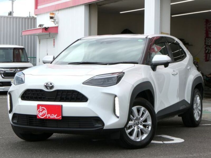 YARIS CROSS