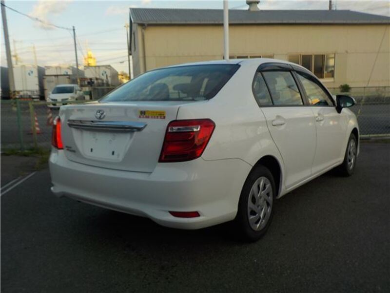 COROLLA AXIO