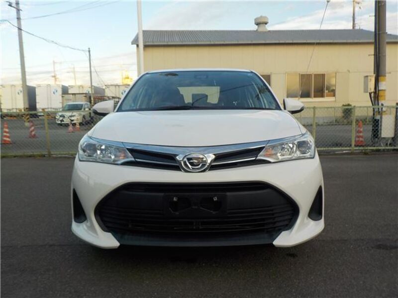 COROLLA AXIO
