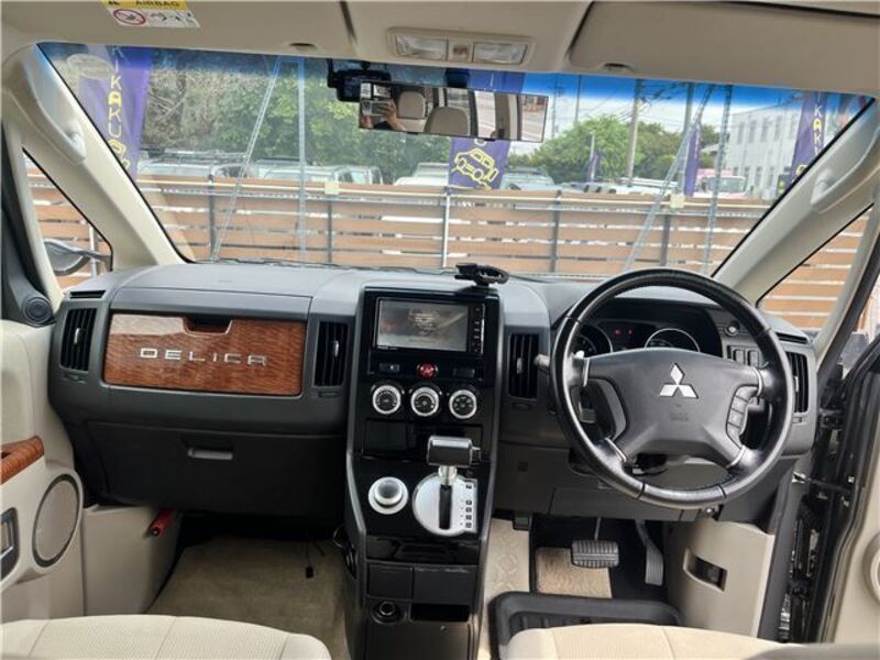 DELICA D5