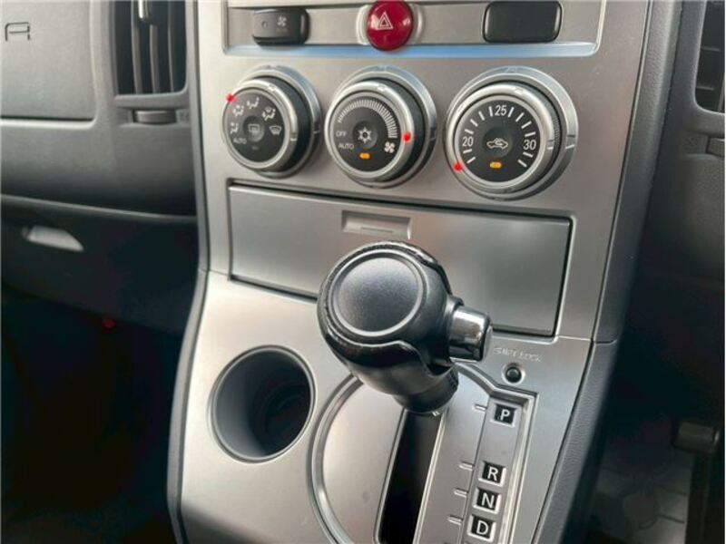 DELICA D5