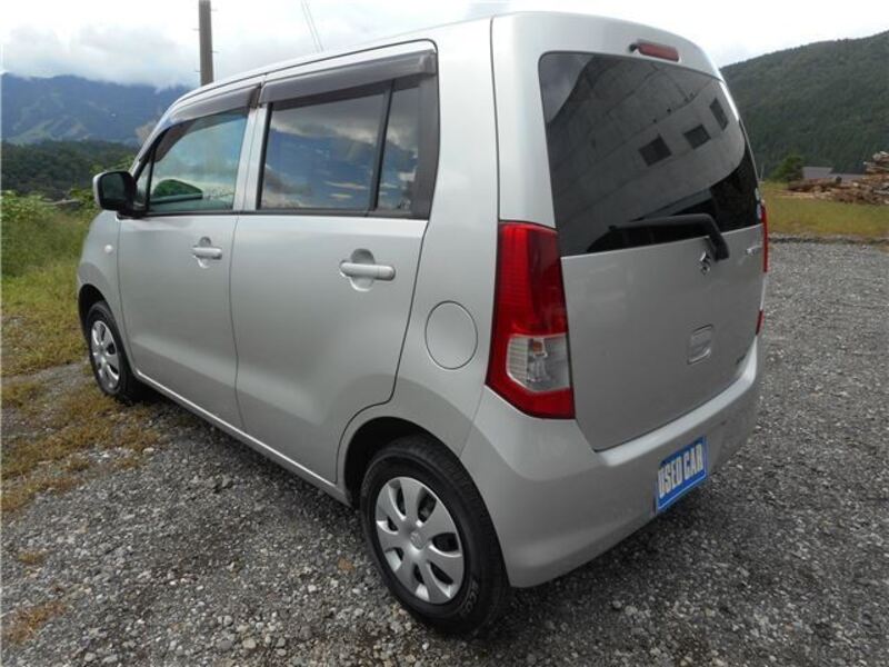 WAGON R