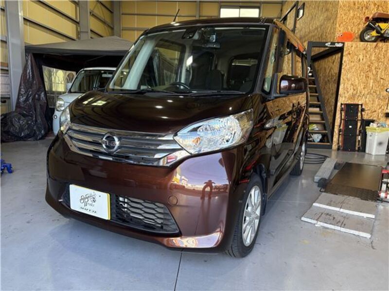 NISSAN DAYZ ROOX
