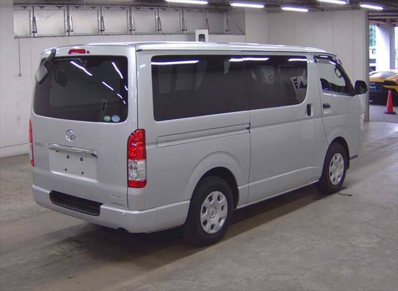 HIACE VAN
