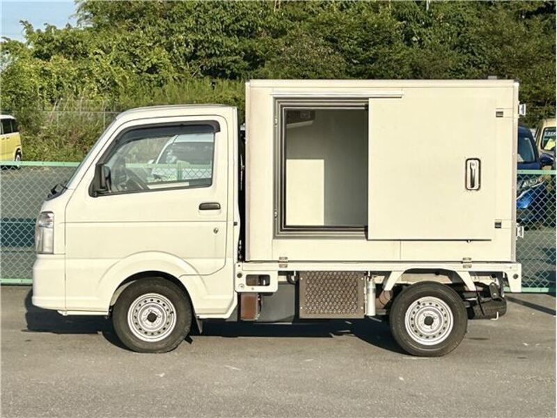 CARRY TRUCK